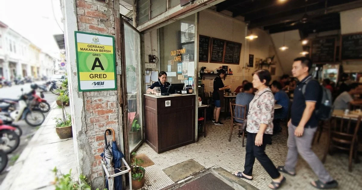 What the hygiene grading placard at Ipoh cafes actually means