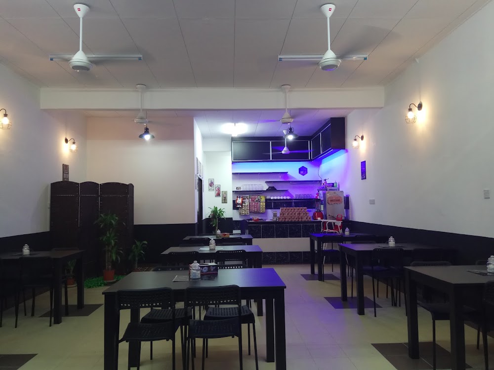 Lite Cafe / Warung Kita