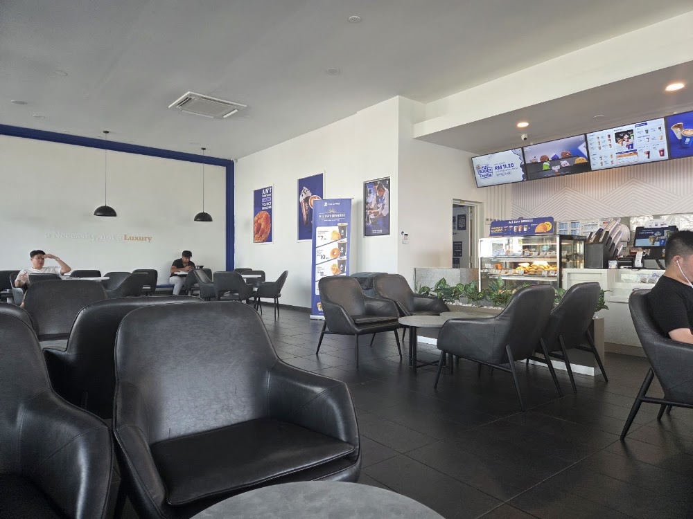 ZUS Coffee DT - Botani Village DT