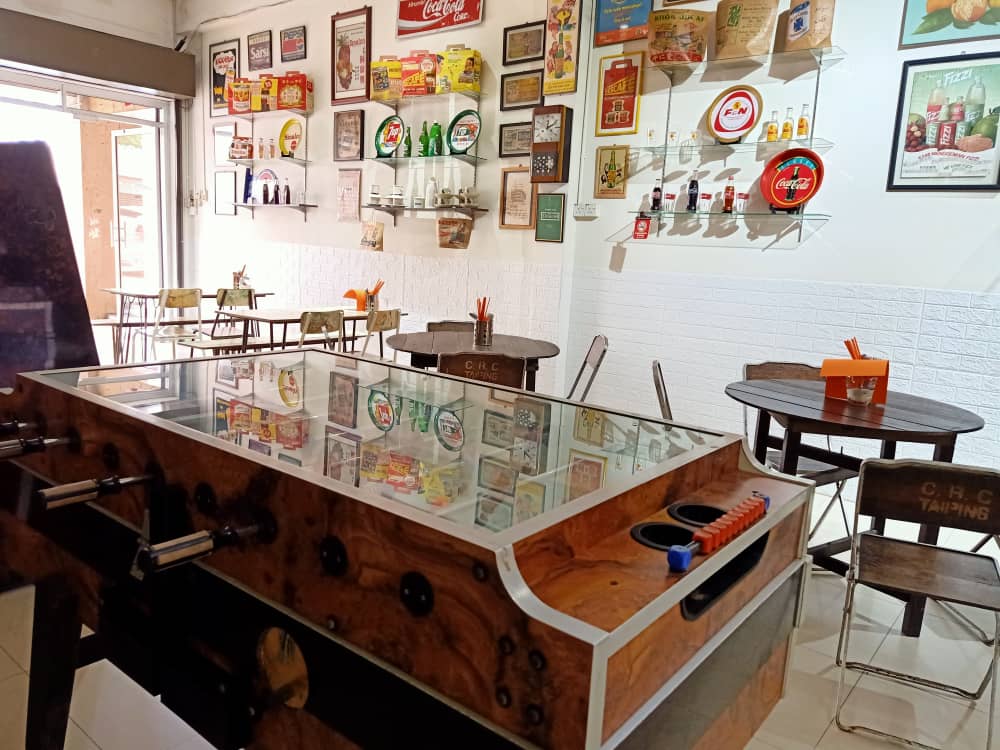 Vintage Cafe No100 • Jalan Sultan Iskandar