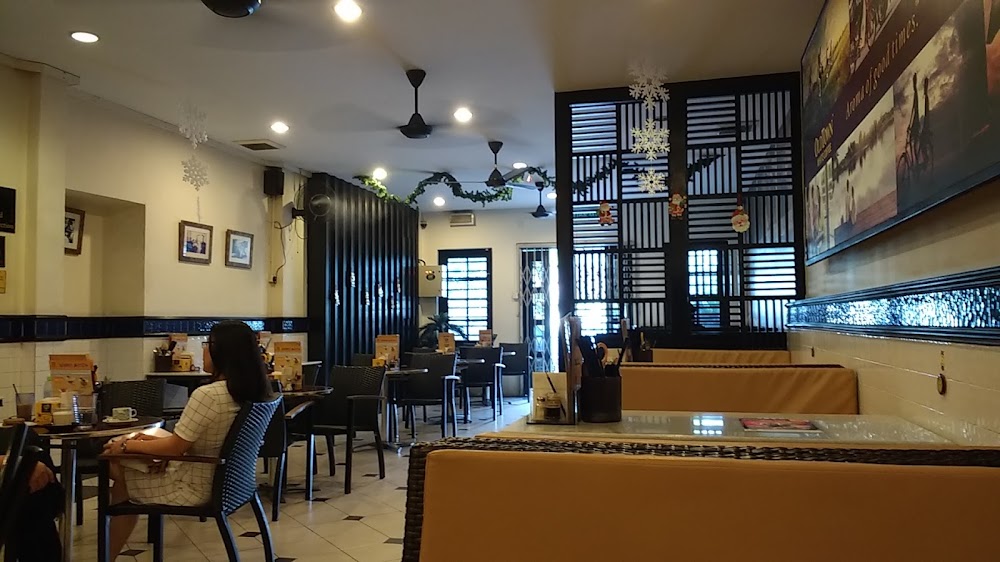 OLDTOWN White Coffee @ Ipoh Padang