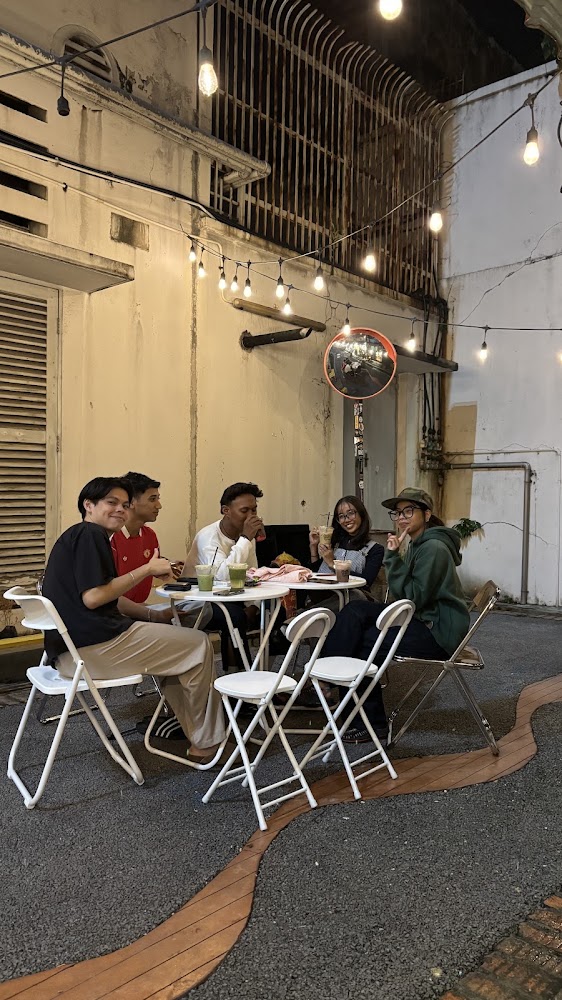 Gulp, Ipoh Coffee & Bar